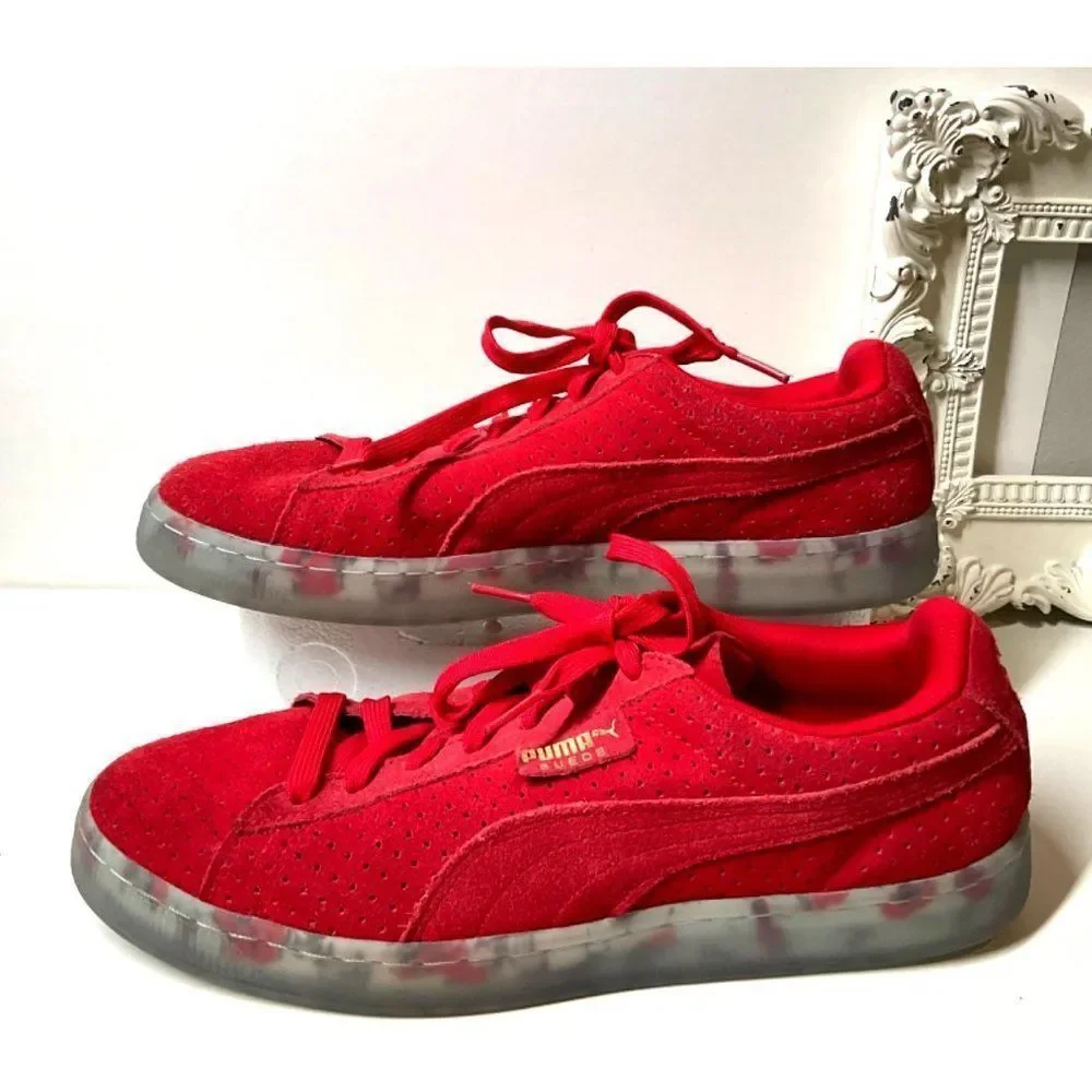 PUMA Suede Classic V2 Perf - Picture 2 of 8